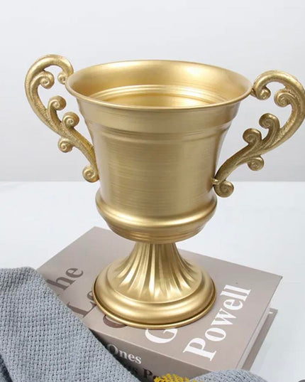 Pocal 5 auriu