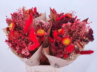 Buchet flori uscate rosu