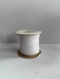 Panglica textil voal 4,5cm x 4,5m alb