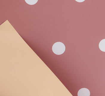 Ambalaj waterproof 60x60cm fond mauve buline albe