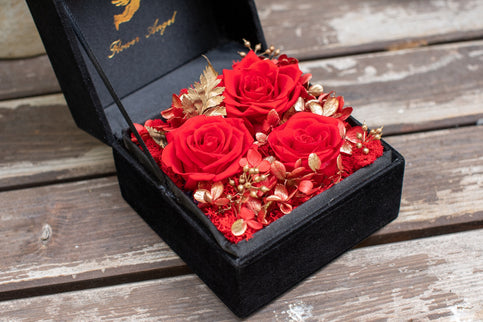 Aranjament trandafir criogenat 7 catifea