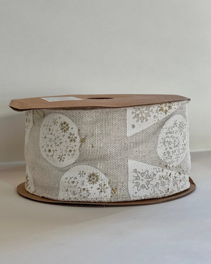 Panglica textil 63mmx10m alba (brad, glob, stea)