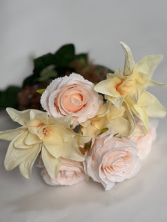 Buchet mix 7 fire crem