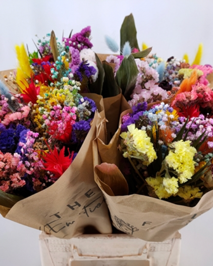 Buchet flori uscate rainbow