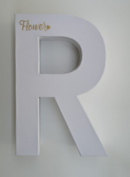 Cutie flori litera R alb