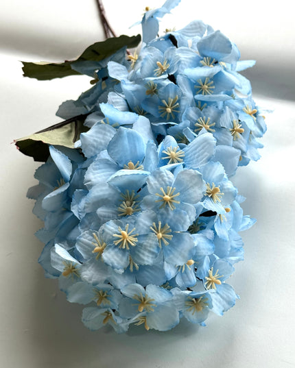 Delphinium artificial albastru