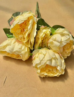 Bujori artificiali (5 flori) galben