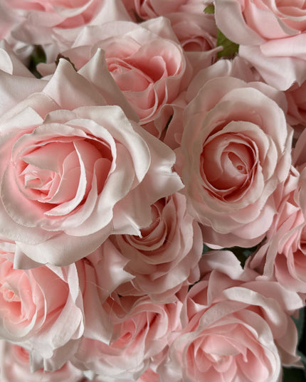 Trandafiri artificiali (9 flori) roz deschis