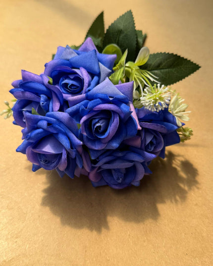 Trandafiri artificiali (7 flori) albastru