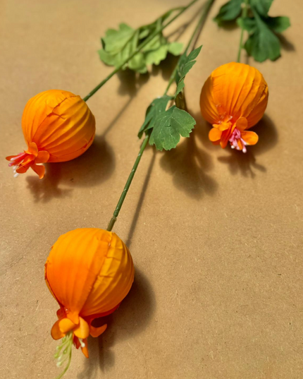 Flori artificiale clopotei porto