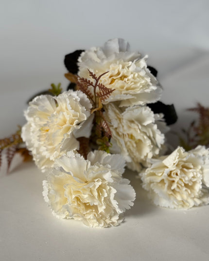 Garoafe artificiale 6 flori alb