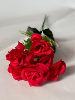 Garofite artificiale (6 flori) roșu