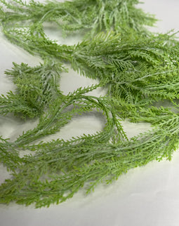 Verdeata artificiala curgatoare Amaranthus verde deschis