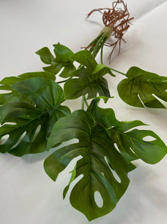 Verdeata artificiala Monstera