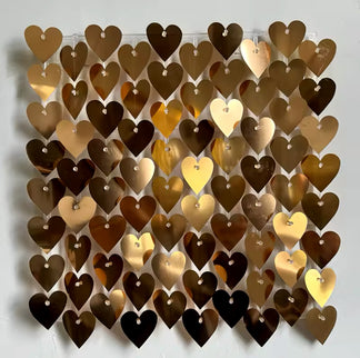 Panou cu paiete auriu inima