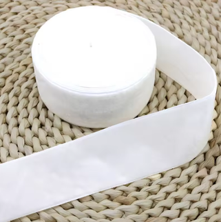 Panglica catifea 40mmX9m alb
