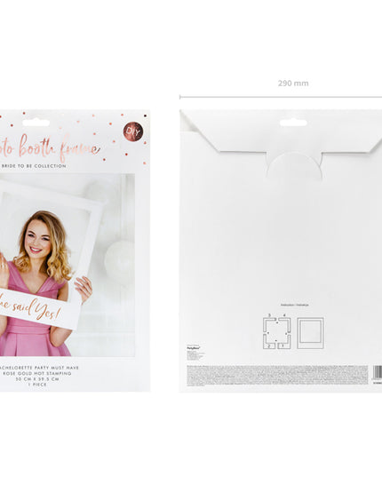 Rama foto selfie "She said yes"