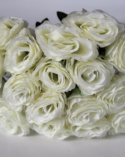 Trandafiri artificiali (18 flori) alb