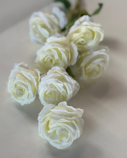 Trandafiri artificiali 7 flori 70cm alb
