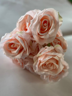 Trandafiri artificiali (9 flori) somon