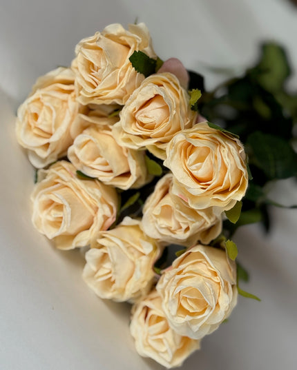Trandafiri artificiali S/10 crem