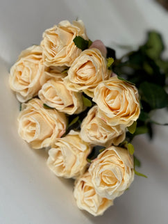 Trandafiri artificiali S/10 crem